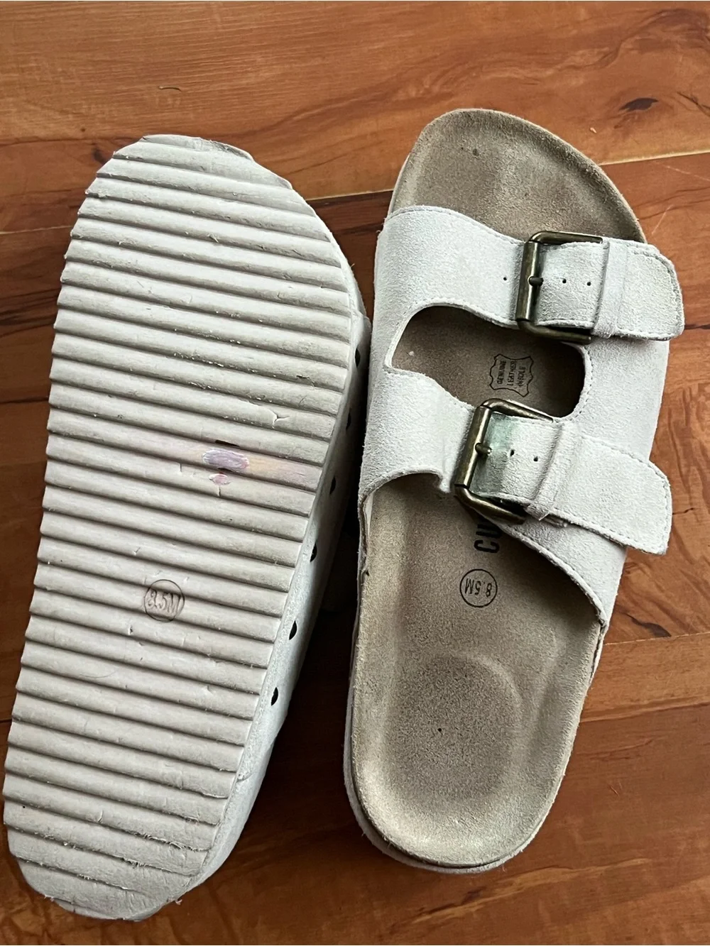 CUSHIONAIRE Guru Platform Sandals Studded Chucky Slide 8.5